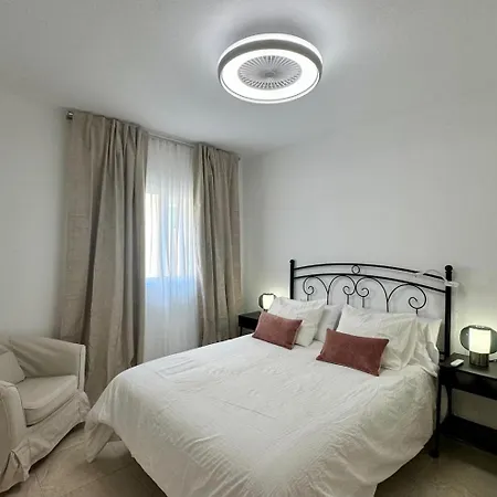 Velero * Playa San Juan