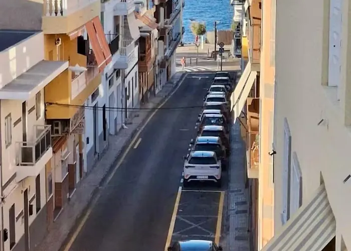 Velero Playa San Juan